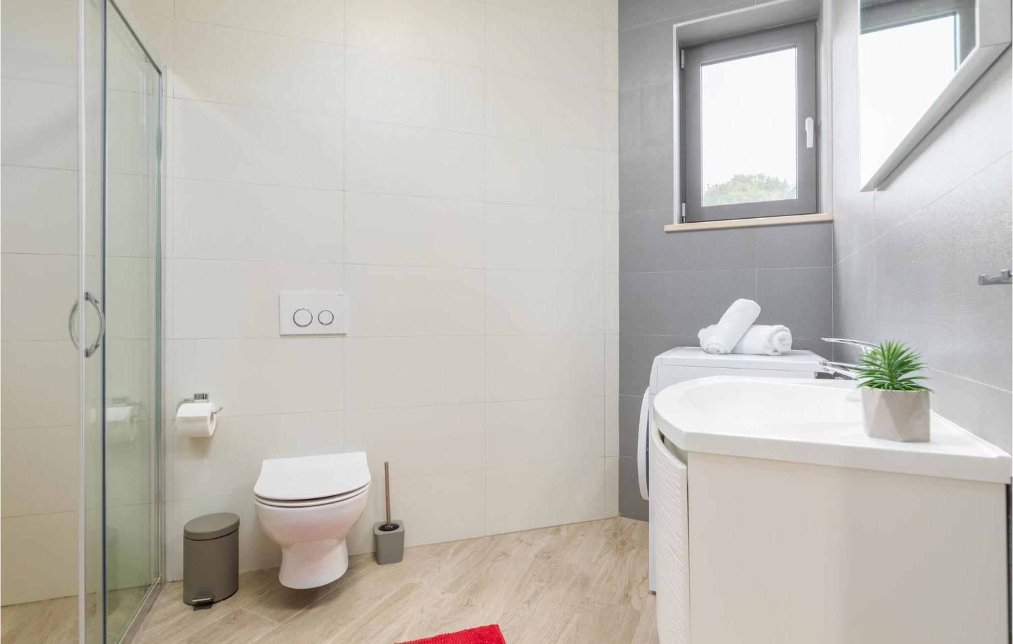 Stunning Apartment In Pjescana Uvala With Wifi Zewnętrze zdjęcie
